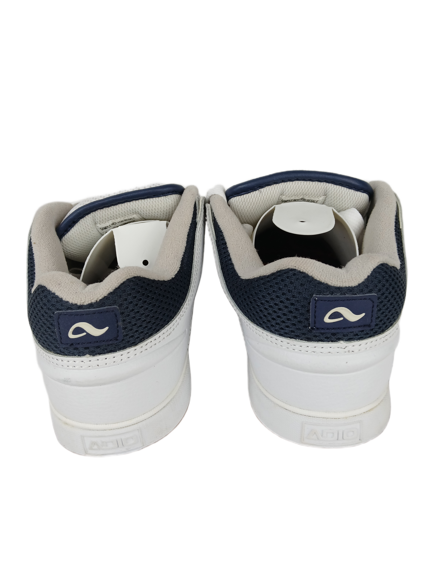 Adio Kenny Anderson Kenny V2 White Navy Gum US Mens Size 9 Vintage Sample Shoes