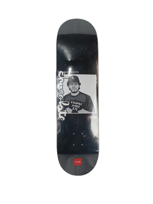 Chocolate Vincent Alvarez Trunk Boyz Mug Shot Series Black White Red Size 8.25" Vintage NOS Deck