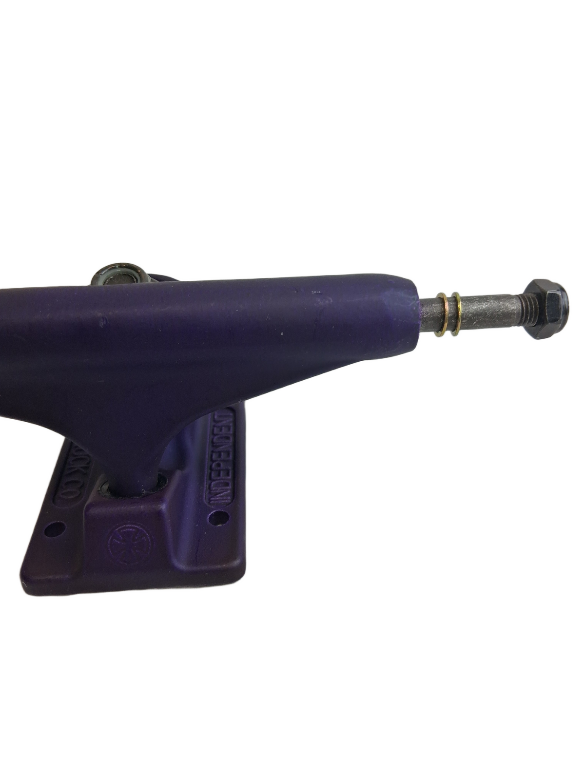 Independent Stage 11 Deep Purple Iron Cross Anodized Series 139 8.0" Axle Vintage NOS Trucks 2013