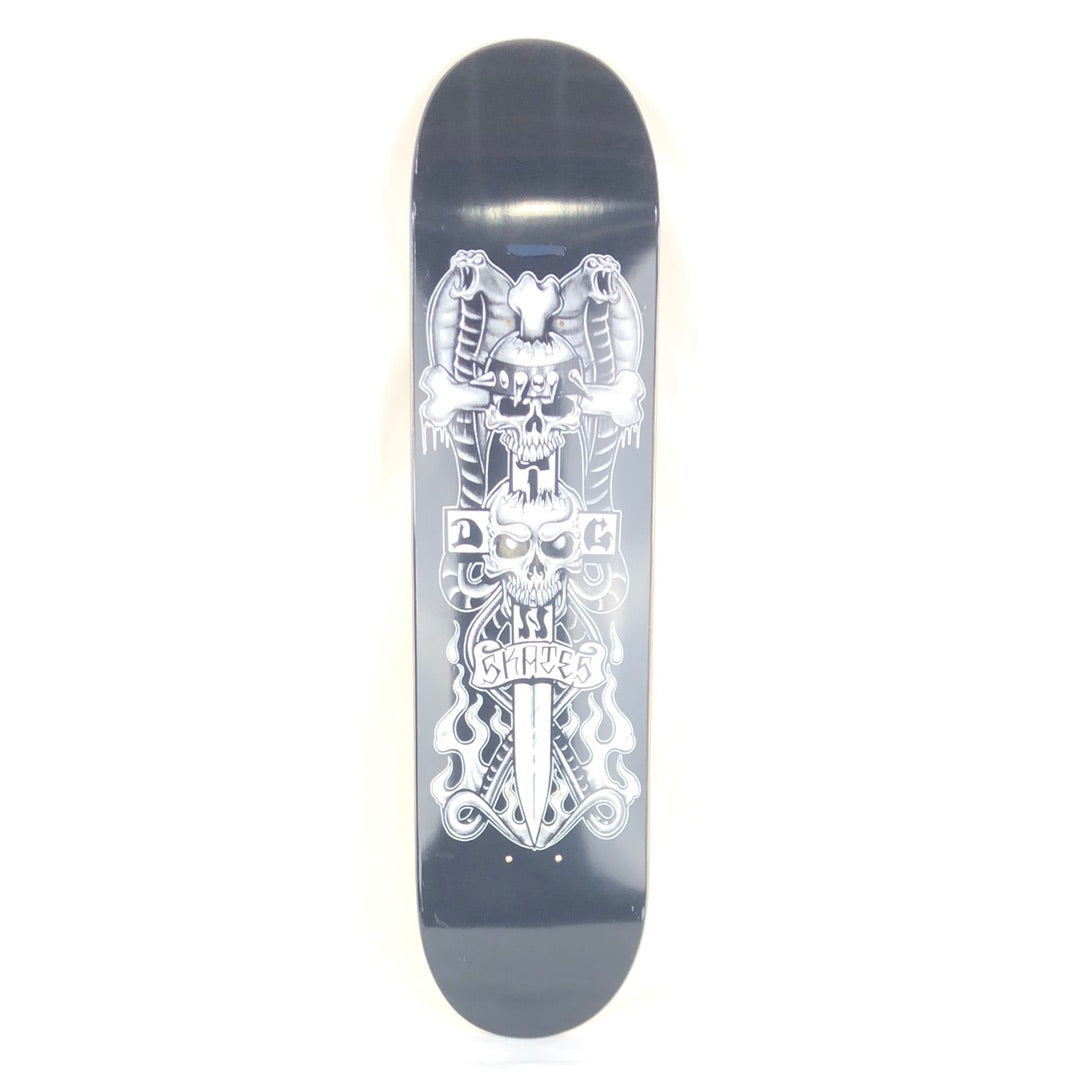 Dog Town Skates Sword and Skulls Black/White 7.5" Skateboard Deck
