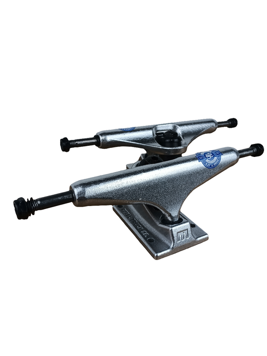 Royal Silver Polished Plain Reverse Kingpin Standard 5.5 Trucks