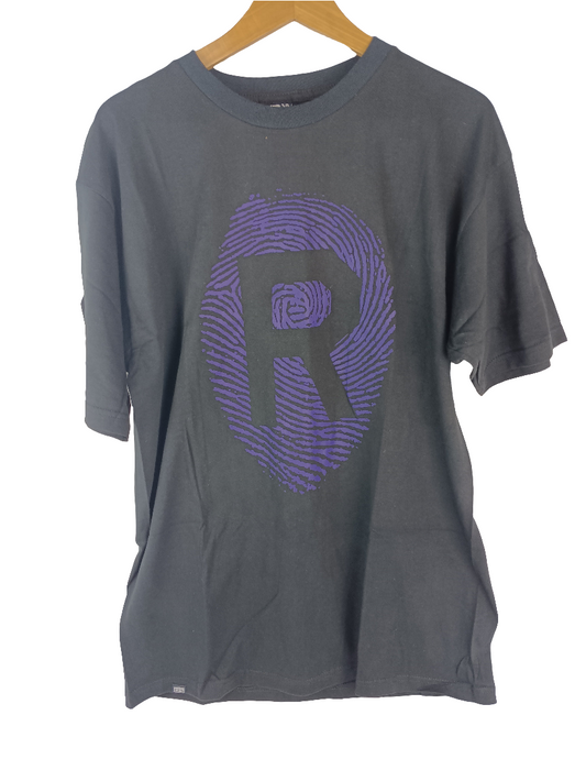 Ransom R Thumbprint Raised Purple Black Mens Size Large S/s Shirt