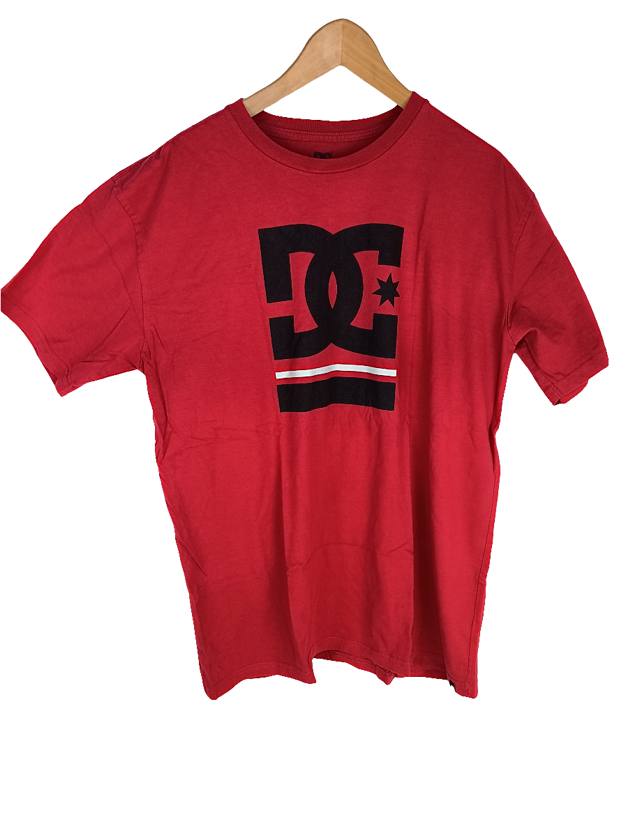 DC Black White Red DC logo Size XL S/s Shirt