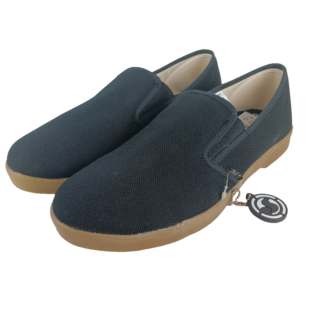 DVS Dough Slip Ho Black Canvas Size 10.5 Shoes