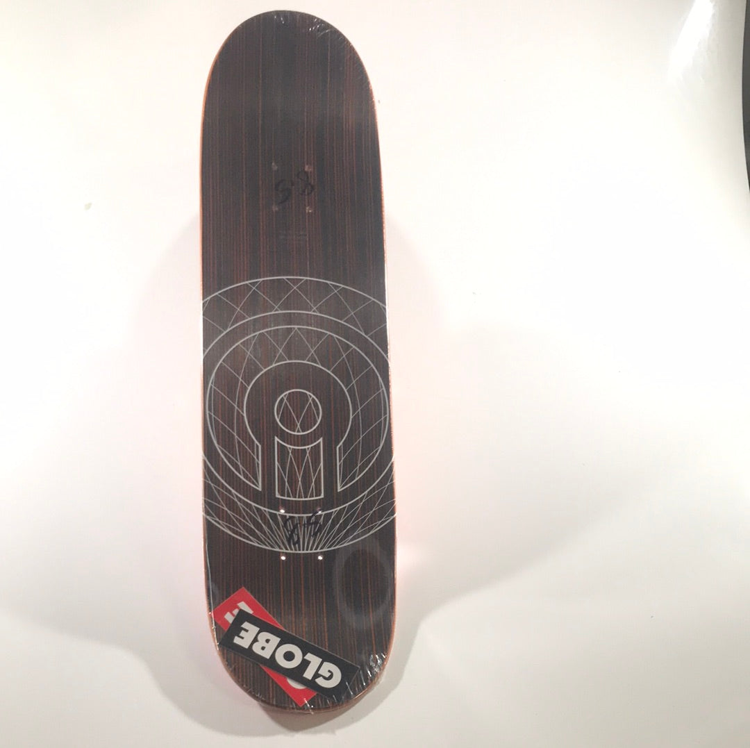 Globe Horizontal Bold Logo Red/White 8.4 Skateboard Deck