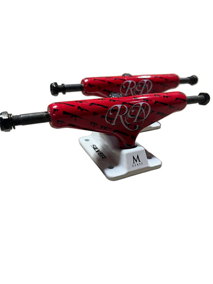 Silver Rob Dyrdek M Class Guns Red Black White 7.75" Axle Vintage NOS Trucks