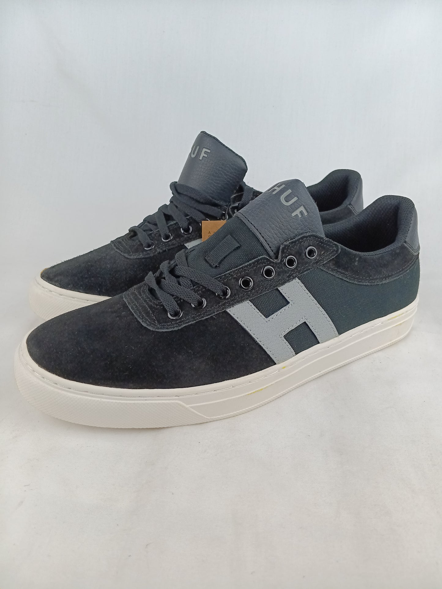 Huf Soto Black Grey CP00001 Size 9.5 Shoes