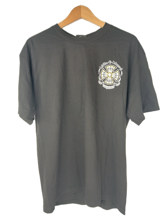 Independent Listen to Volume 4 Chest and Back Logo Black Size L S/s Shirt