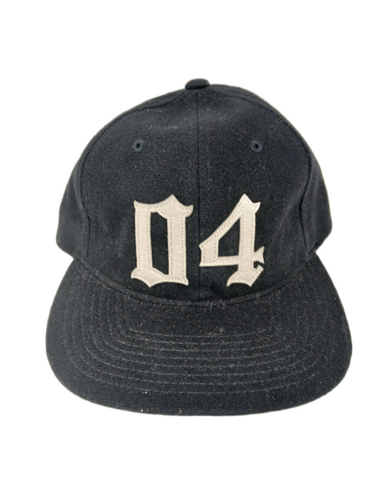 Fourstar 04 Black Grey One Size Fits All Vintage Strapback Hat