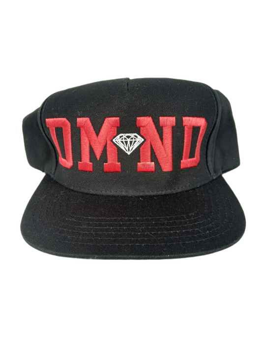 Diamond DMND Black Red Silver One Size Fits all Vintage Snapback Hat