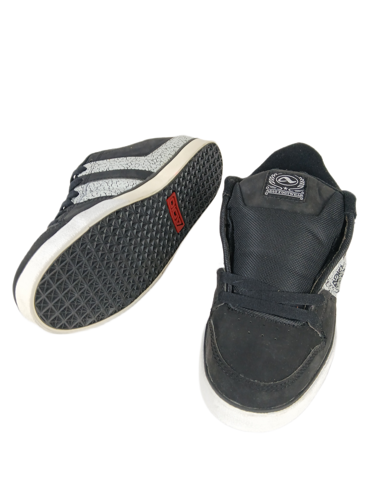 Adio Shaun White SL Black Gray White US Mens Size 8 Vintage Sample Shoes