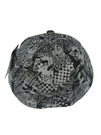 DVS Dvs Salesman Bedlam Black Silver Grey Size 7 1/4 - 7 5/8 Vintage210  Flexfit Fitted Hat