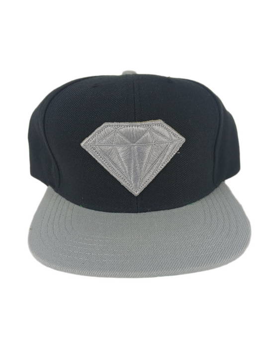 Diamond Black Grey Silver Thick Logo One Size Fits All Vintage Snapback Hat