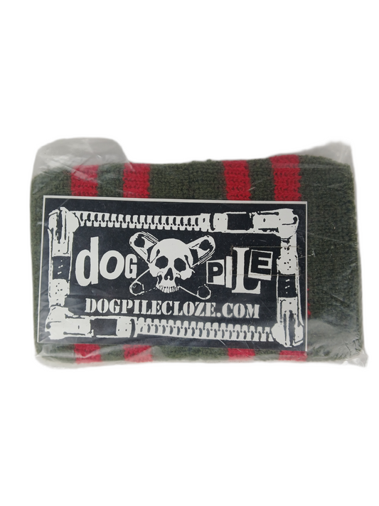 Dog Pile Dark Green Red Set Of Two Vintage Wristbands With Sticker