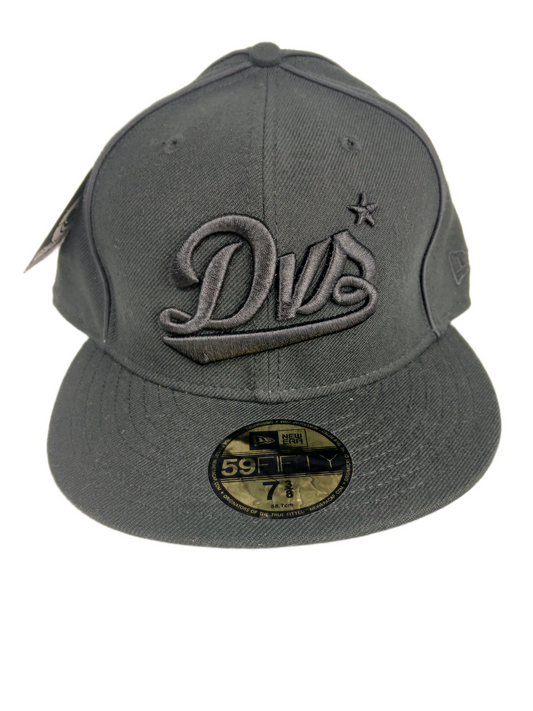 DVS X New Era 59Fifty DVS Logo Black Size 7 3/8 58.7cm Vintage Fitted Hat