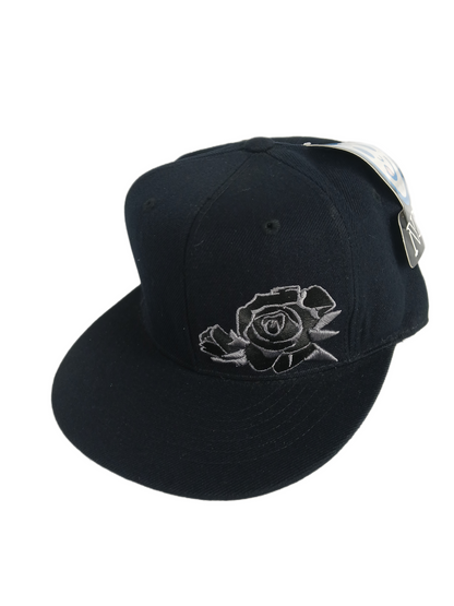 Neff Braydon Szafranski Black Rose Black Silver Size 7 1/4 Small Vintage Fitted Hat