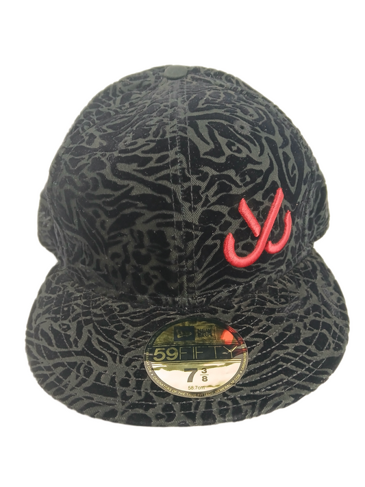 JSLV X New Era 59Fifty Jus Liv Black Felt Camo Print Red Size 7 3/8 58.7cm Vintage Fitted Hat
