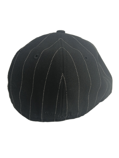 Quicksilver X New Era 59Fifty Quicksilver Perf Logo Black White Pinstriped All Over Size 6 3/4 53.9cm Vintage Fitted Hat