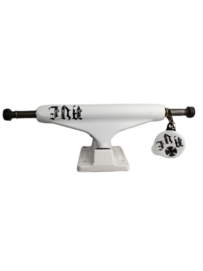 Independent Anthony Van Engelen Flat White Standard Size 139 Stage 11 Vintage Trucks