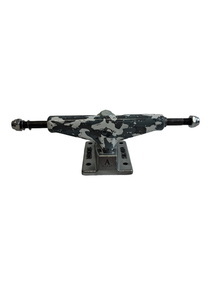 Silver A Class Snow Camo Size 7.75" Axle Vintage NOS Trucks