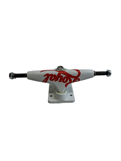 Royal Dipped White Royal Italic Logo 127 Size 7.6" Axle Vintage NOS Trucks
