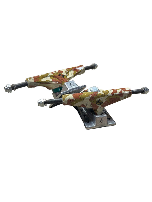 Silver A Class Desert Camo Size 7.75" Axle Vintage NOS Trucks