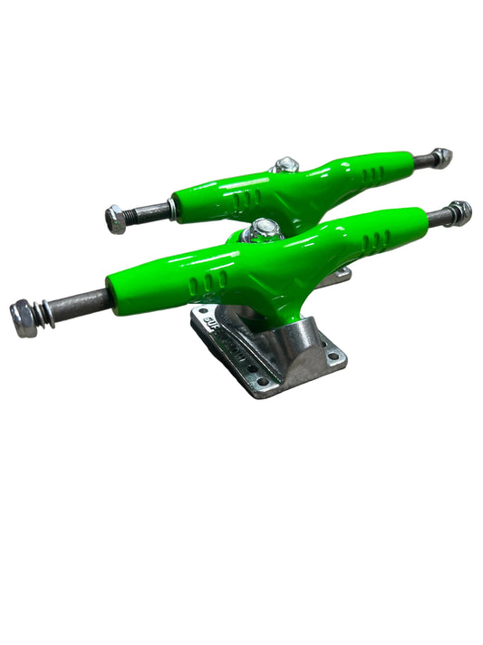Gullwing Pro III 9" Neon Green Vintage NOS Trucks