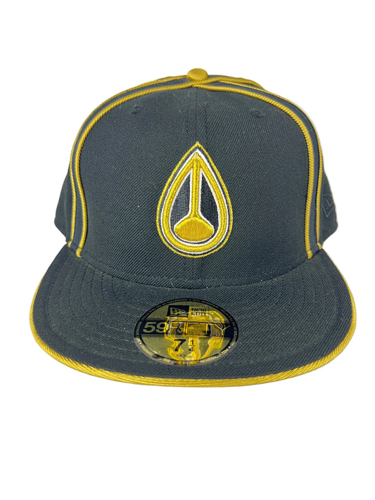 Nixon X New Era Nixon Thick Logo Gold White Black Size 7 1/4 52.7CM Vintage 59Fifty Fitted Hat
