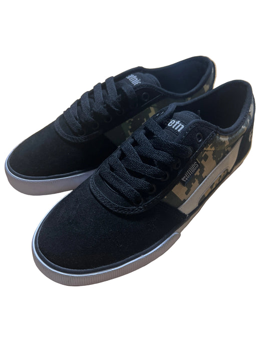Etnies Nick Garcia RCT Black White Size 7 Shoes