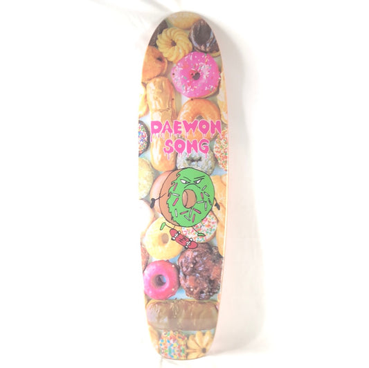 Roller Horror Daewon Song Donut Graphic Size 8.0 Shaped Skateboard Deck