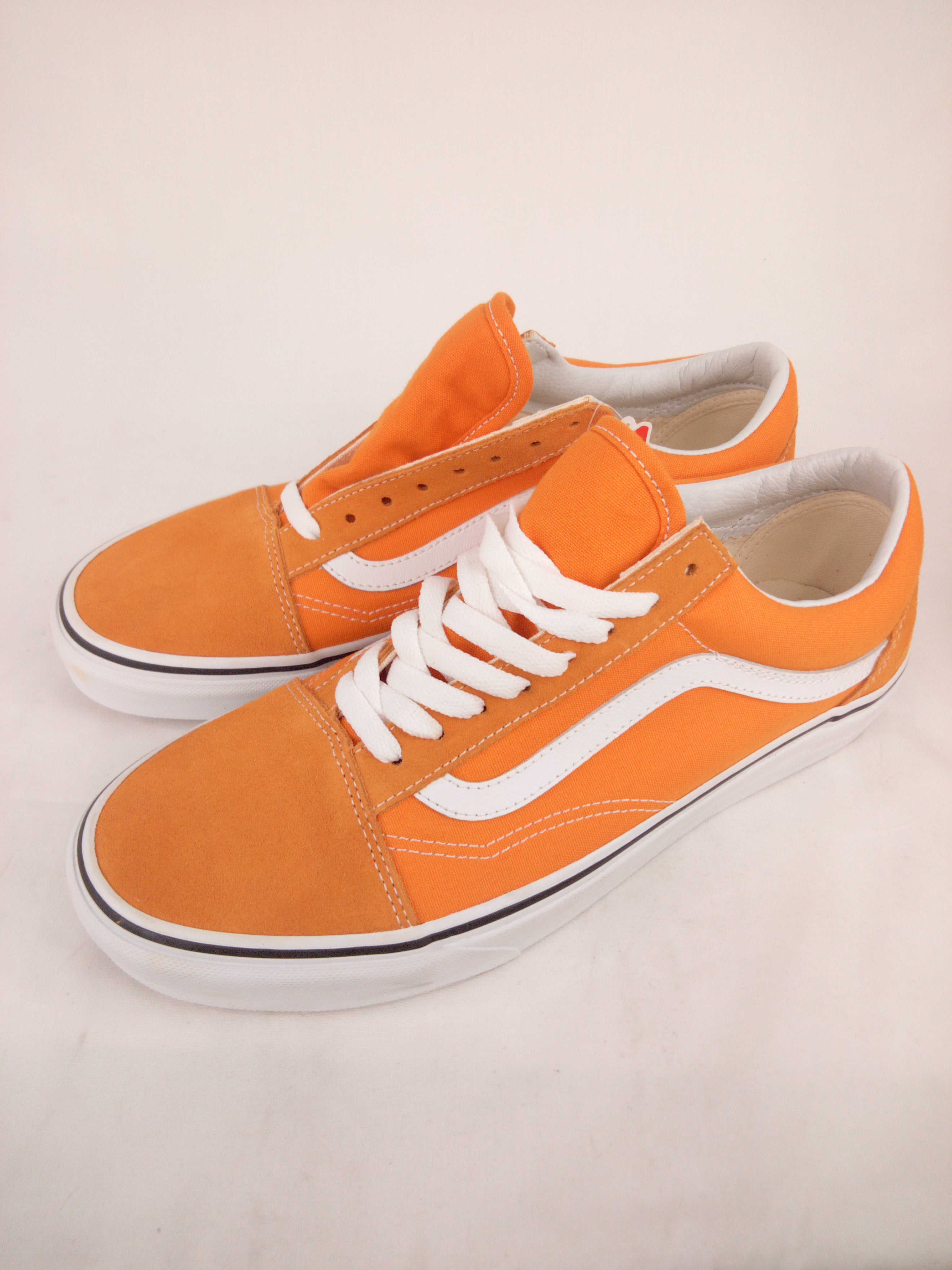 Cheddar vans hotsell