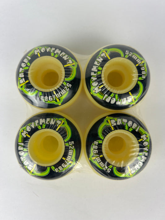 Satori Movement 4 Leaf Clover Logo White Black Green Size 52MM 98A Duro Vintage NOS Wheels