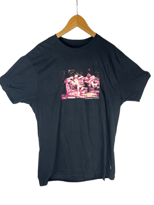 HUF HUF WORLDWIDE // WHATEVER Girl In Bikini With Man Photo Black Purple White Size XL S/s Vintage Shirt