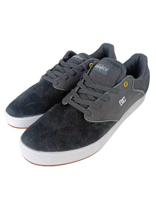 DC Mikey Taylor Black Gum White BW6 US Mens Size 11.0 Shoes