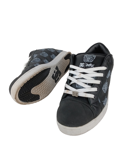 DC Trainer Remix X Travis Barker Black White Size 11 Shoes Pre Owned