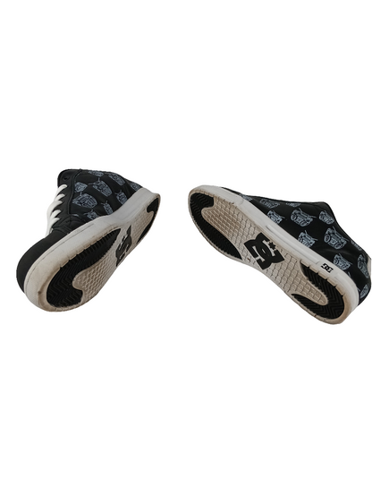 DC Trainer Remix X Travis Barker Black White Size 11 Shoes Pre Owned