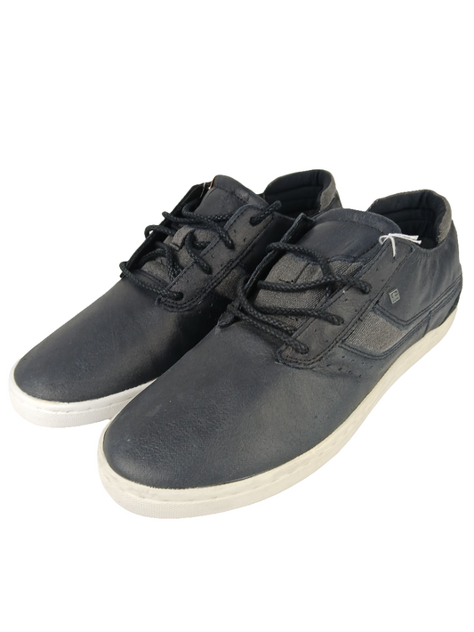 Globe Comanche Low Distressed Black US Mens Size 11 Shoes