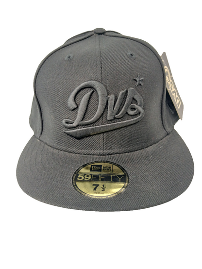 DVS X New Era 59FIFTY Black US Mens Size 7 1/2 59.6 CM Vintage NOS Fitted Hat