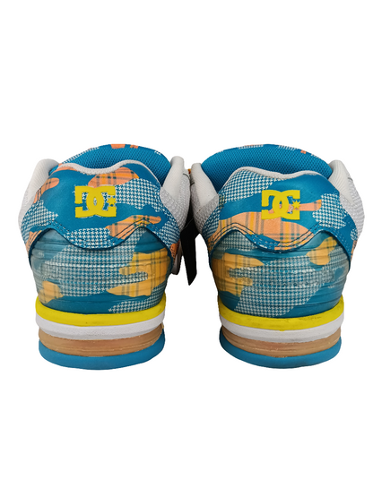 DC Versatile LE White Turquoise Size 9.5 Shoes