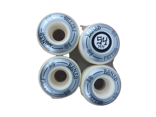 Bones Fatties White Silver Street Tech Formula STF Size 54MM 99A Durometer Vintage NOS Wheels