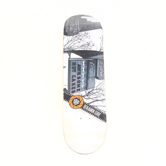 Stereo Benjamin Gore Shutter Series White 8.5 Skateboard Deck